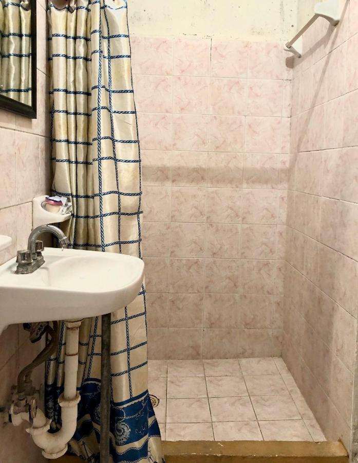 Oyo Hotel Cuatro Reales Galeana 外观 照片